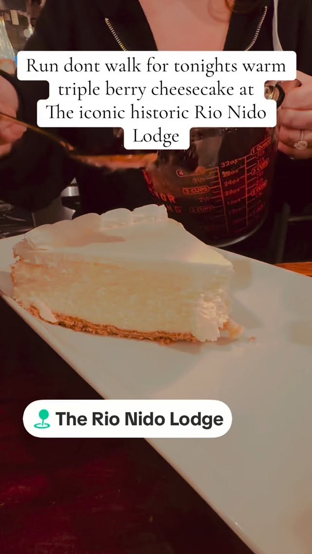 You’ll wanna make it down to the historic Rio Nido Lodge this evening during karaoke and open mic to snag a piece of this delicious cheesecake with warm triple berry sauce.

#rionido #cheesecake #foodies #lifestyle #iconic