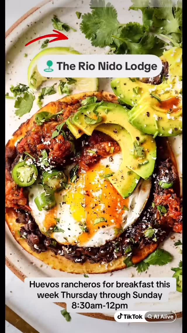 I can’t wait for breakfast @therionidolodge with @cholena_r 

#rionidolodge #foodies #sonomacounty #brunch #guerneville