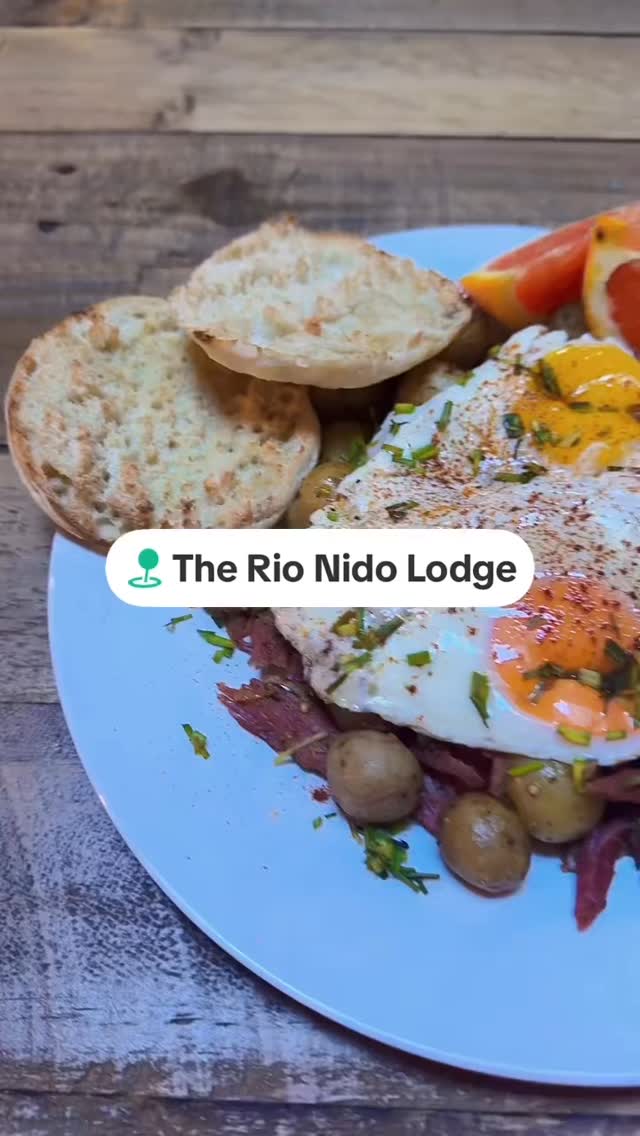 Thursday-Sunday #brunch from 8:30am-12/1 pm

#therionidolodge #cornedbeefhash #brunch #sonomacounty